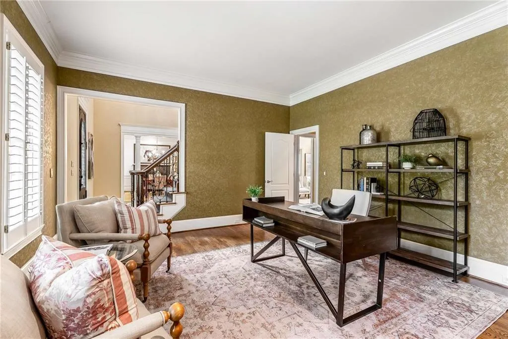 5265 Woodridge Forest Trail, Atlanta, Georgia 30327, 5 Bedrooms Bedrooms, ,4 BathroomsBathrooms,Residential,Sold,5265 Woodridge Forest Trail,7385660