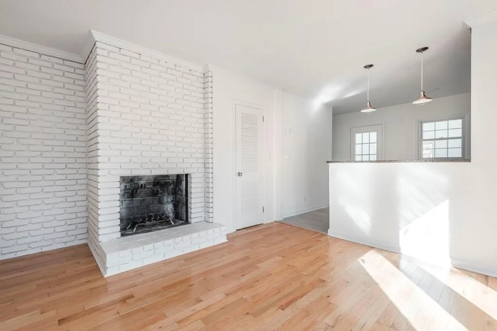 5845 Garber Drive, Sandy Springs, Georgia 30328, 3 Bedrooms Bedrooms, ,3 BathroomsBathrooms,Residential,Sold,5845 Garber Drive,6718831