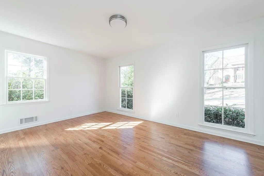 5845 Garber Drive, Sandy Springs, Georgia 30328, 3 Bedrooms Bedrooms, ,3 BathroomsBathrooms,Residential,Sold,5845 Garber Drive,6718831