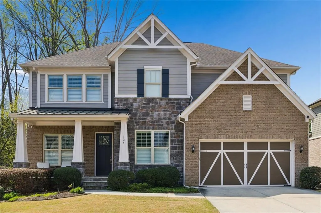 124 Austin Drive, Atlanta, Georgia 30328, 5 Bedrooms Bedrooms, ,4 BathroomsBathrooms,Residential,For Sale,124 Austin Drive,7756633