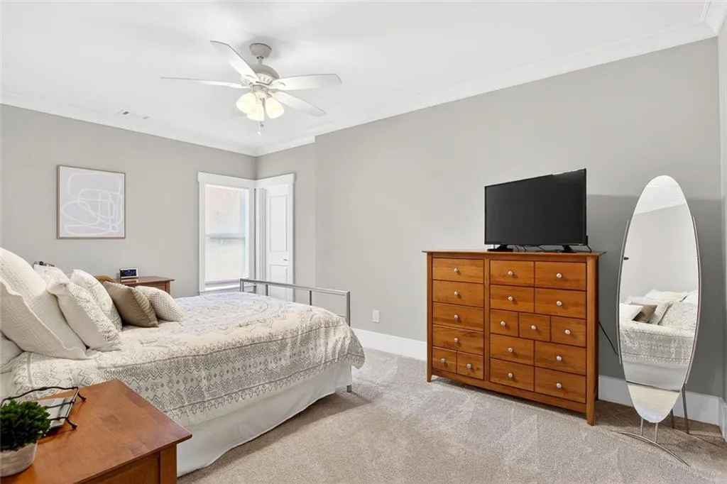 124 Austin Drive, Atlanta, Georgia 30328, 5 Bedrooms Bedrooms, ,4 BathroomsBathrooms,Residential,For Sale,124 Austin Drive,7756633