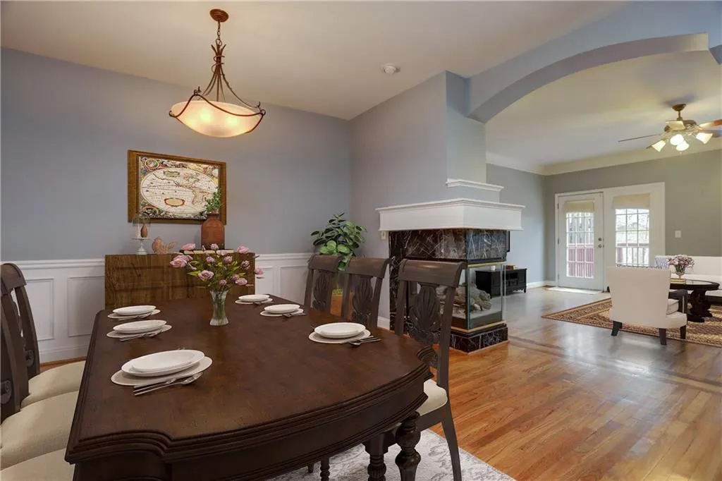 1200 Wing Street Unit 2, Sandy Springs, Georgia 30350, 3 Bedrooms Bedrooms, ,3 BathroomsBathrooms,Residential,Sold,1200 Wing Street Unit 2,6511960