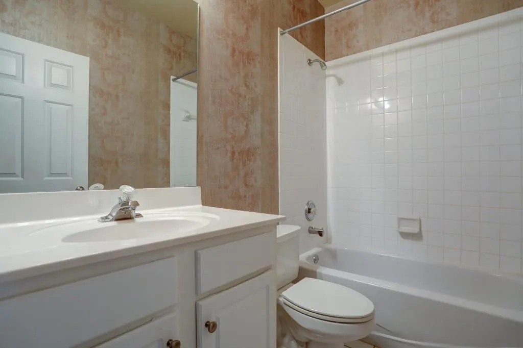 1200 Wing Street Unit 2, Sandy Springs, Georgia 30350, 3 Bedrooms Bedrooms, ,3 BathroomsBathrooms,Residential,Sold,1200 Wing Street Unit 2,6511960