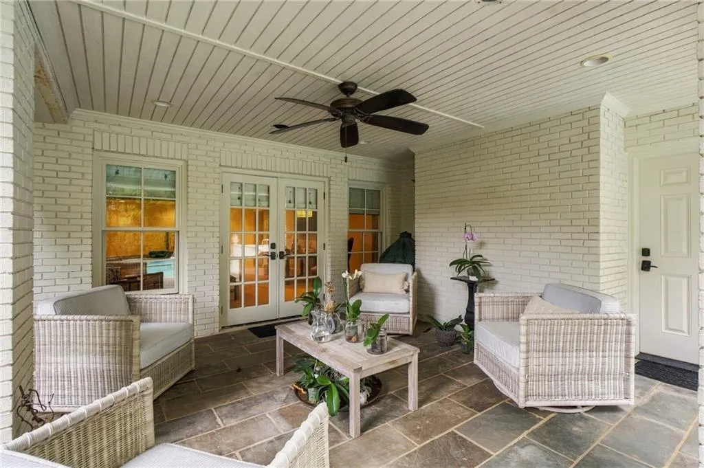 323 Blanton Road Nw, Atlanta, Georgia 30342, 5 Bedrooms Bedrooms, 0 ,4 BathroomsBathrooms,Residential,For Sale,323 Blanton Road Nw,7849654