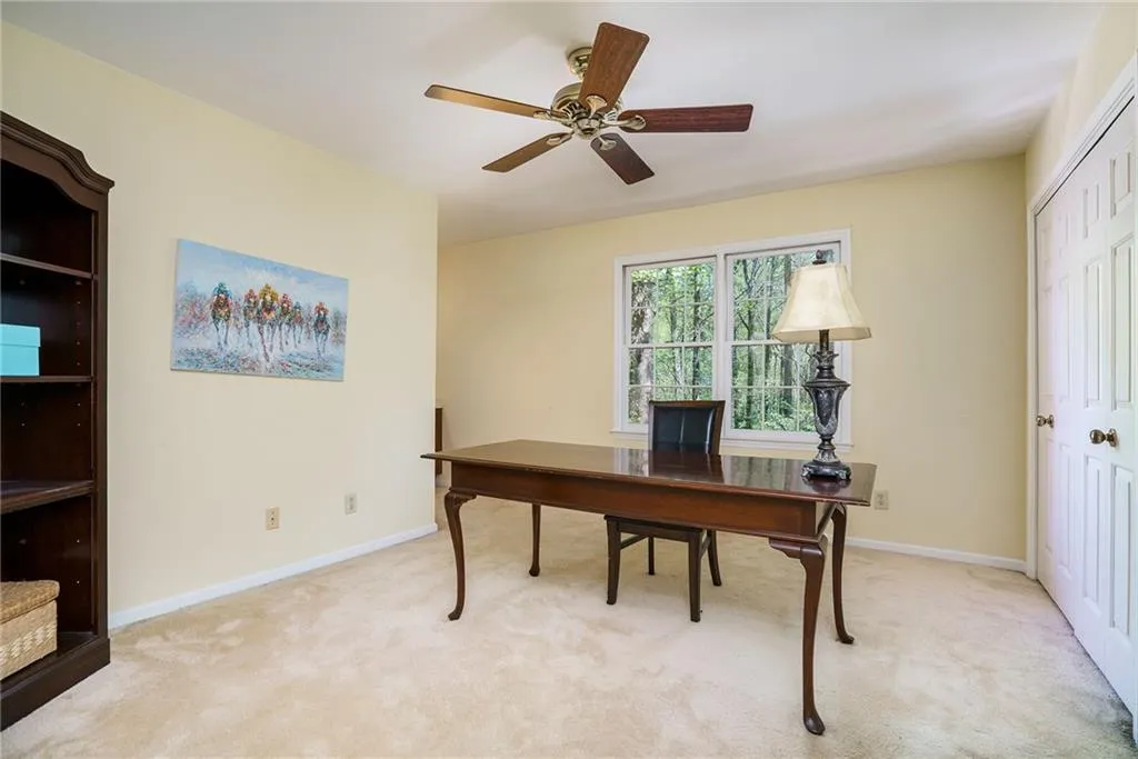 9885 Huntcliff Trace, Sandy Springs, Georgia 30350, 5 Bedrooms Bedrooms, ,3 BathroomsBathrooms,Residential,Sold,9885 Huntcliff Trace,7033451