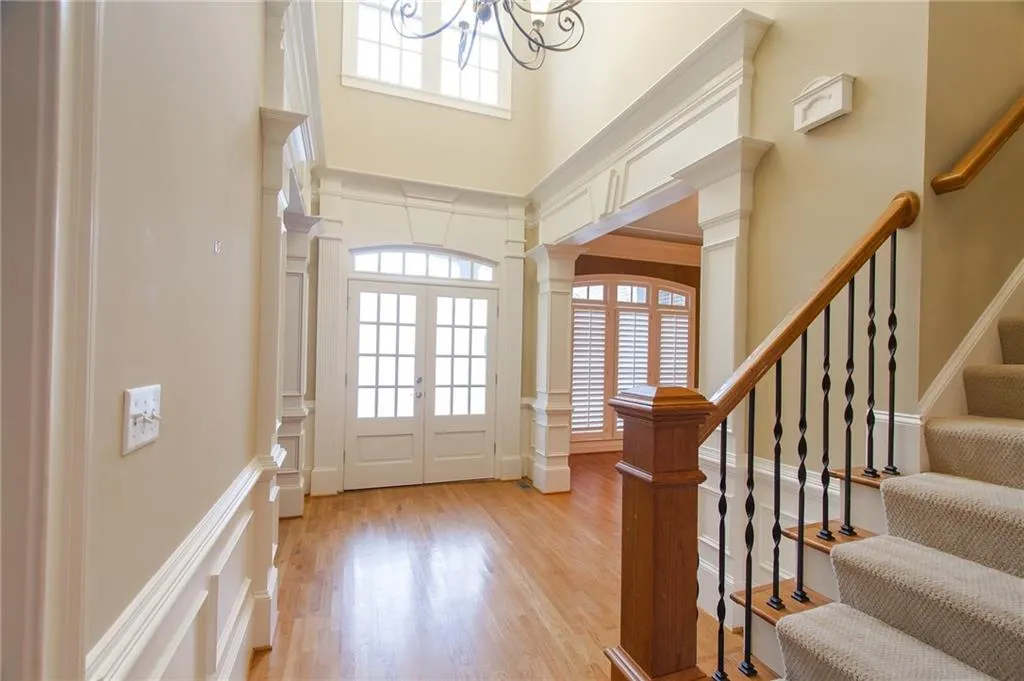 7930 Stratford Lane, Sandy Springs, Georgia 30350, 5 Bedrooms Bedrooms, ,4 BathroomsBathrooms,Residential,Sold,7930 Stratford Lane,5634101