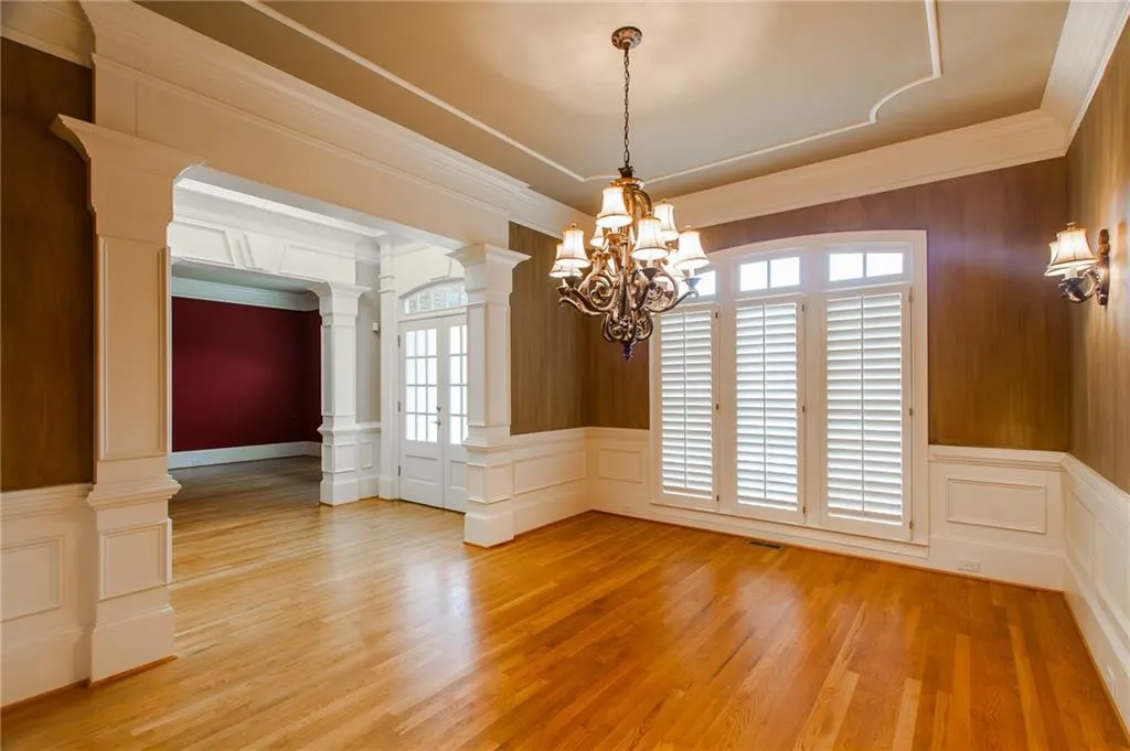 7930 Stratford Lane, Sandy Springs, Georgia 30350, 5 Bedrooms Bedrooms, ,4 BathroomsBathrooms,Residential,Sold,7930 Stratford Lane,5634101