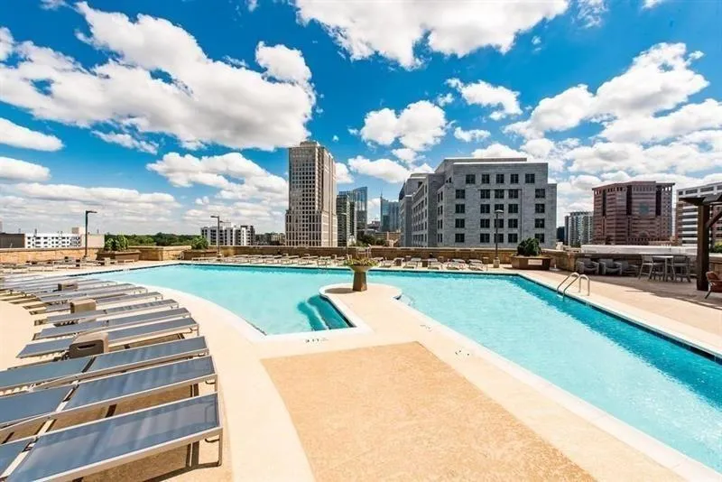 1080 Peachtree Street Ne Unit 1815, Atlanta, Georgia 30309, 1 Bedroom Bedrooms, ,1 BathroomBathrooms,Residential,For Sale,1080 Peachtree Street Ne Unit 1815,7626214