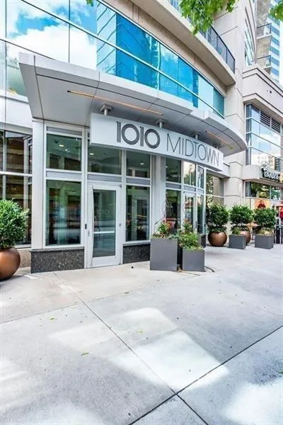 1080 Peachtree Street Ne Unit 1815, Atlanta, Georgia 30309, 1 Bedroom Bedrooms, ,1 BathroomBathrooms,Residential,For Sale,1080 Peachtree Street Ne Unit 1815,7626214