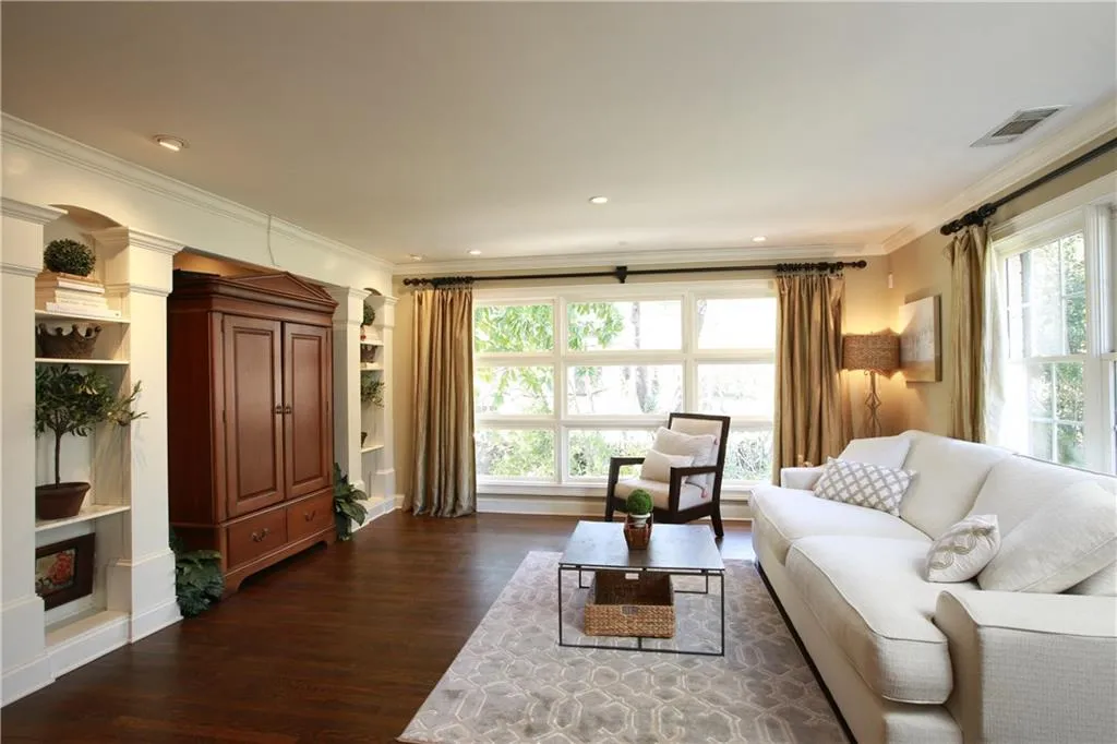 545 Windsor Parkway, Sandy Springs, Georgia 30342, 3 Bedrooms Bedrooms, ,2 BathroomsBathrooms,Residential,Sold,545 Windsor Parkway,5955789 545 Windsor Parkway, Sandy Springs, Georgia 30342, 3 Bedrooms Bedrooms, ,2 BathroomsBathrooms,Residential,Sold,545 Windsor Parkway,5955789