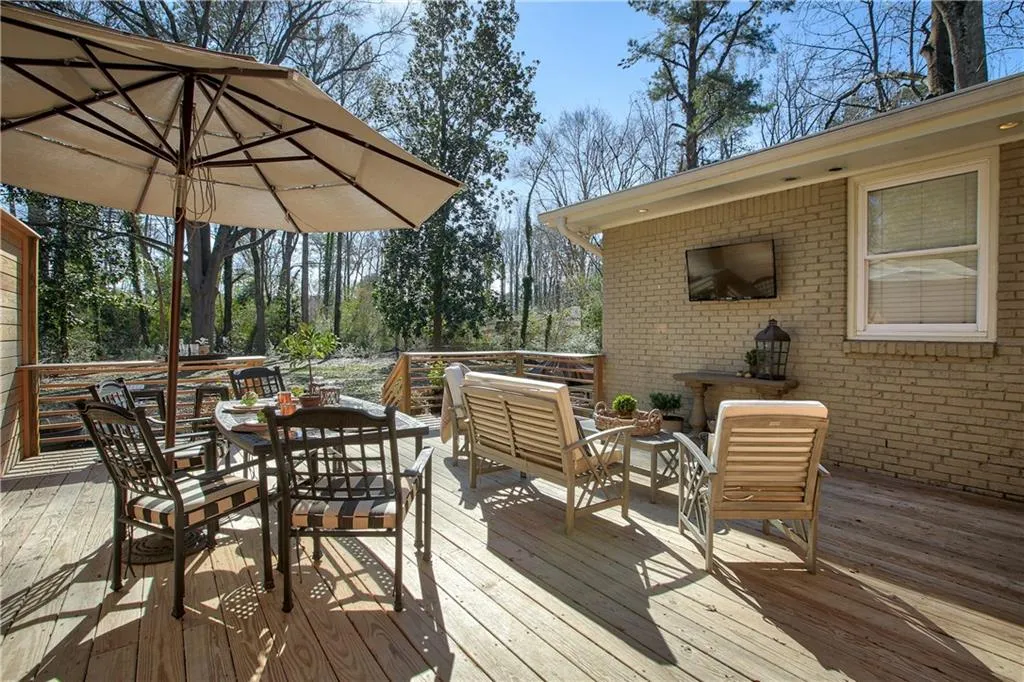 545 Windsor Parkway, Sandy Springs, Georgia 30342, 3 Bedrooms Bedrooms, ,2 BathroomsBathrooms,Residential,Sold,545 Windsor Parkway,5955789 545 Windsor Parkway, Sandy Springs, Georgia 30342, 3 Bedrooms Bedrooms, ,2 BathroomsBathrooms,Residential,Sold,545 Windsor Parkway,5955789