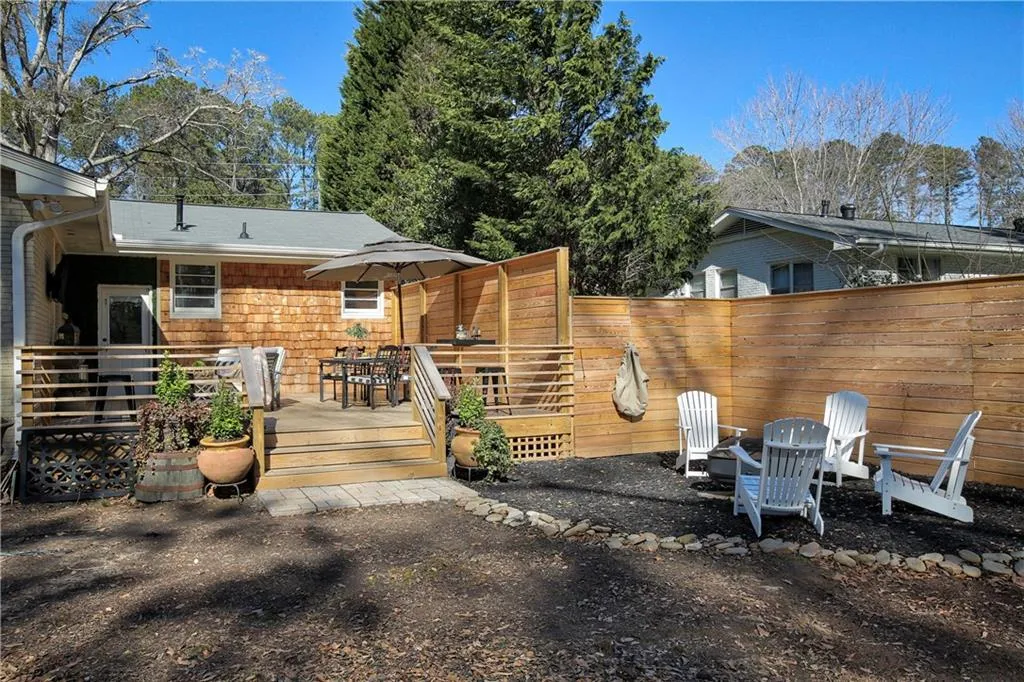 545 Windsor Parkway, Sandy Springs, Georgia 30342, 3 Bedrooms Bedrooms, ,2 BathroomsBathrooms,Residential,Sold,545 Windsor Parkway,5955789 545 Windsor Parkway, Sandy Springs, Georgia 30342, 3 Bedrooms Bedrooms, ,2 BathroomsBathrooms,Residential,Sold,545 Windsor Parkway,5955789