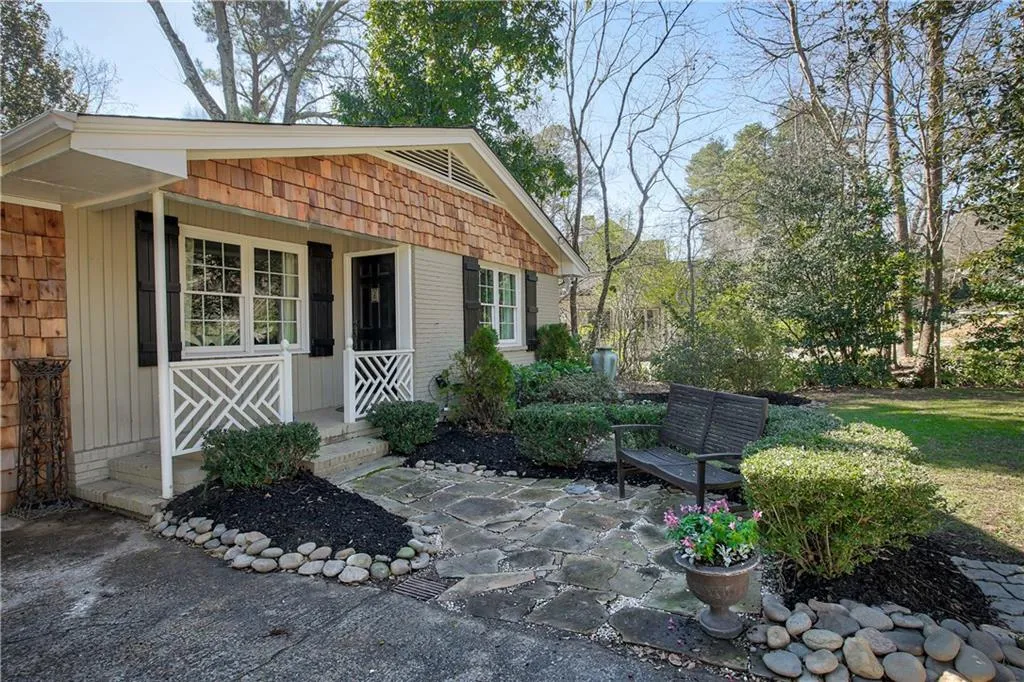 545 Windsor Parkway, Sandy Springs, Georgia 30342, 3 Bedrooms Bedrooms, ,2 BathroomsBathrooms,Residential,Sold,545 Windsor Parkway,5955789 545 Windsor Parkway, Sandy Springs, Georgia 30342, 3 Bedrooms Bedrooms, ,2 BathroomsBathrooms,Residential,Sold,545 Windsor Parkway,5955789