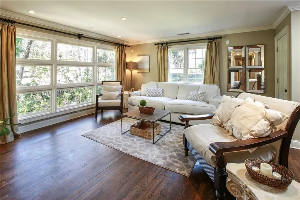 545 Windsor Parkway, Sandy Springs, Georgia 30342, 3 Bedrooms Bedrooms, ,2 BathroomsBathrooms,Residential,Sold,545 Windsor Parkway,5955789 545 Windsor Parkway, Sandy Springs, Georgia 30342, 3 Bedrooms Bedrooms, ,2 BathroomsBathrooms,Residential,Sold,545 Windsor Parkway,5955789