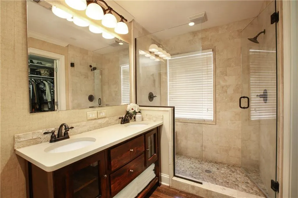 545 Windsor Parkway, Sandy Springs, Georgia 30342, 3 Bedrooms Bedrooms, ,2 BathroomsBathrooms,Residential,Sold,545 Windsor Parkway,5955789 545 Windsor Parkway, Sandy Springs, Georgia 30342, 3 Bedrooms Bedrooms, ,2 BathroomsBathrooms,Residential,Sold,545 Windsor Parkway,5955789