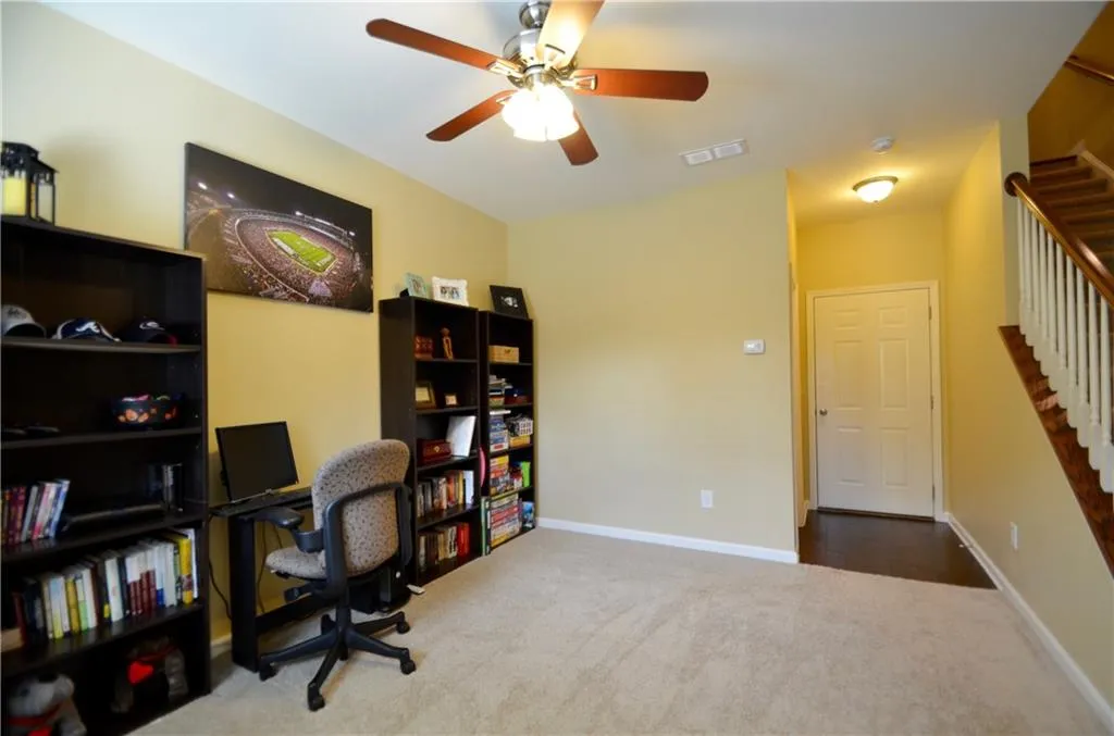 7470 Glisten Avenue, Atlanta, Georgia 30328, 3 Bedrooms Bedrooms, ,3 BathroomsBathrooms,Residential,Sold,7470 Glisten Avenue,5762615