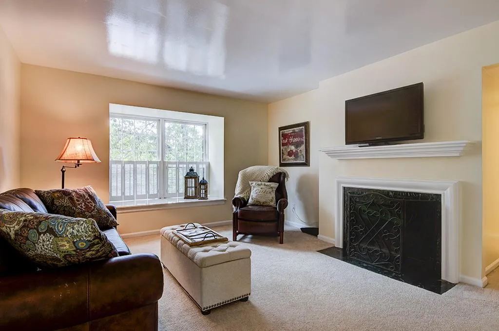 133 Maison Place Unit -, Atlanta, Georgia 30327, 1 Bedroom Bedrooms, ,1 BathroomBathrooms,Residential,Sold,133 Maison Place Unit -,5854298