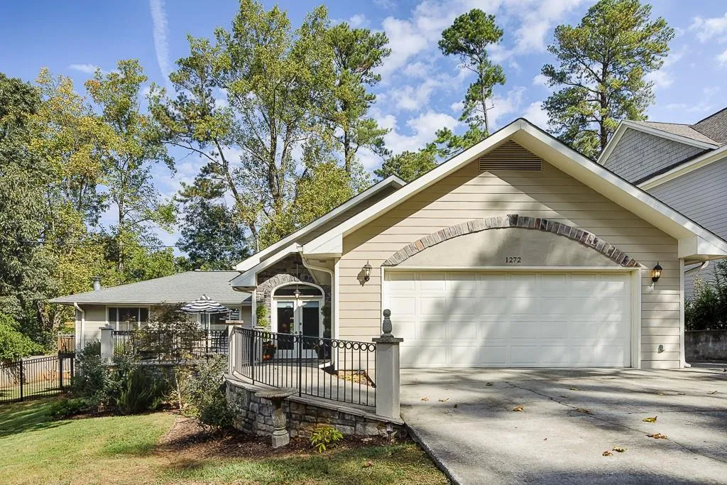 1272 Rustic Ridge Drive, Brookhaven, Georgia 30319, 3 Bedrooms Bedrooms, ,3 BathroomsBathrooms,Residential,Sold,1272 Rustic Ridge Drive,5764898