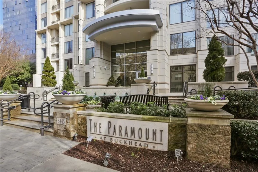 3445 Stratford Road Ne Unit 1801, Atlanta, Georgia 30326, 2 Bedrooms Bedrooms, ,2 BathroomsBathrooms,Residential,Sold,3445 Stratford Road Ne Unit 1801,6833152