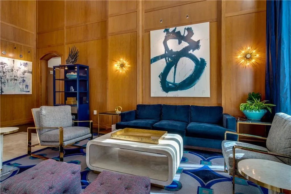 3445 Stratford Road Ne Unit 1801, Atlanta, Georgia 30326, 2 Bedrooms Bedrooms, ,2 BathroomsBathrooms,Residential,Sold,3445 Stratford Road Ne Unit 1801,6833152