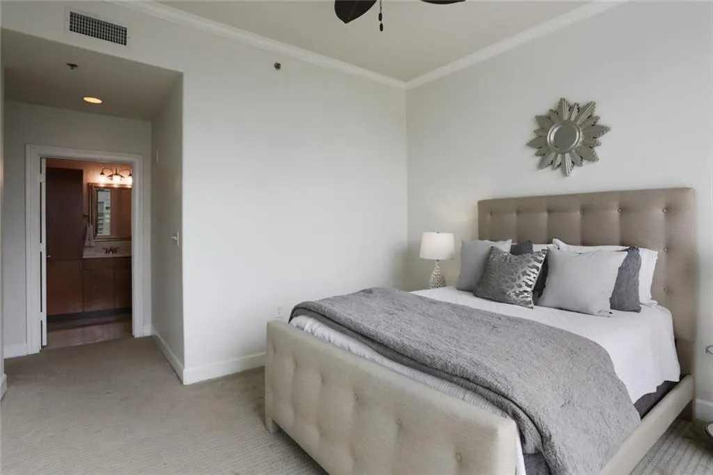 3445 Stratford Road Ne Unit 1801, Atlanta, Georgia 30326, 2 Bedrooms Bedrooms, ,2 BathroomsBathrooms,Residential,Sold,3445 Stratford Road Ne Unit 1801,6833152