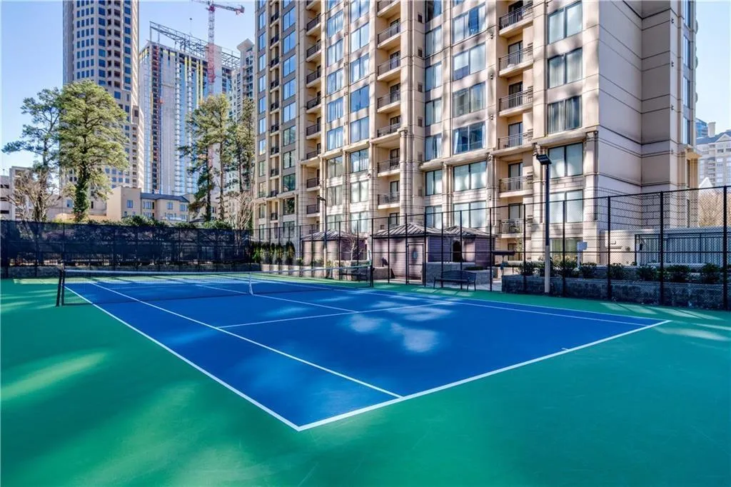 3445 Stratford Road Ne Unit 1801, Atlanta, Georgia 30326, 2 Bedrooms Bedrooms, ,2 BathroomsBathrooms,Residential,Sold,3445 Stratford Road Ne Unit 1801,6833152