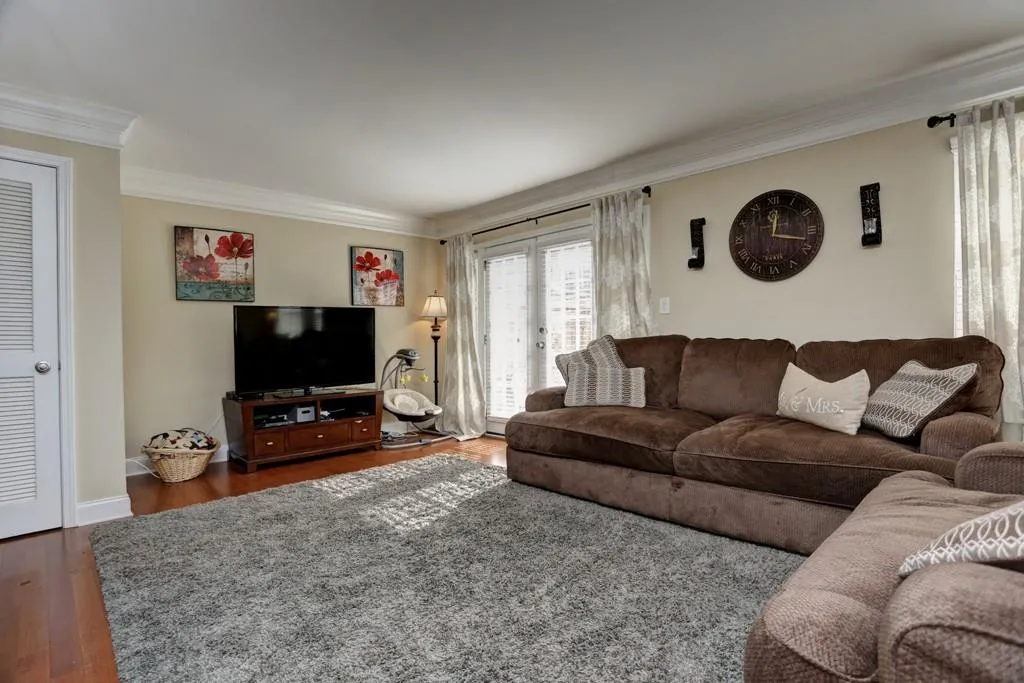 6980 Roswell Road Ne Unit G4, Atlanta, Georgia 30328, 3 Bedrooms Bedrooms, ,2 BathroomsBathrooms,Residential,Sold,6980 Roswell Road Ne Unit G4,5801127