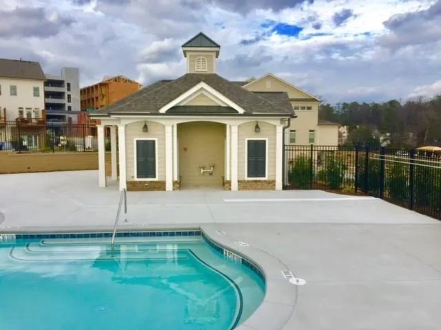 4755 Roswell Road, Atlanta, Georgia 30342, 2 Bedrooms Bedrooms, ,2 BathroomsBathrooms,Residential,Sold,4755 Roswell Road,5859005