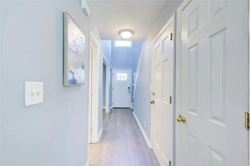 3721 Stonewall Circle Se, Atlanta, Georgia 30339, 4 Bedrooms Bedrooms, ,3 BathroomsBathrooms,Residential,For Sale,3721 Stonewall Circle Se,7529660