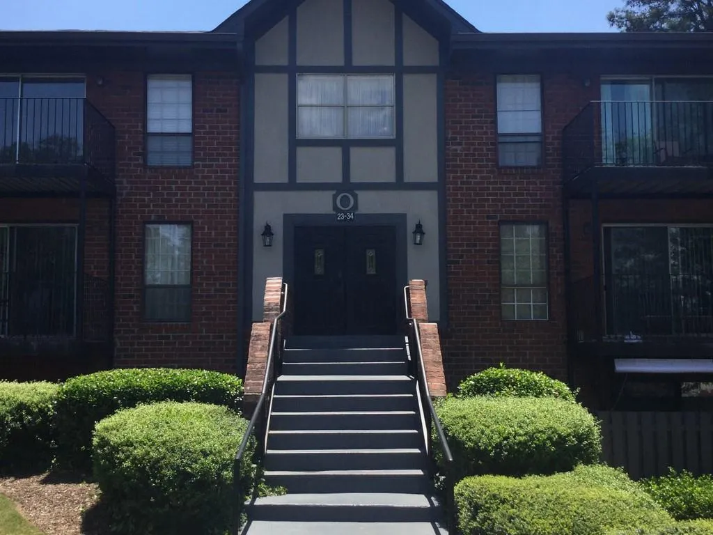 6851 Roswell Road Unit O-31, Sandy Springs, Georgia 30328, 2 Bedrooms Bedrooms, ,2 BathroomsBathrooms,Residential,Sold,6851 Roswell Road Unit O-31,6737039
