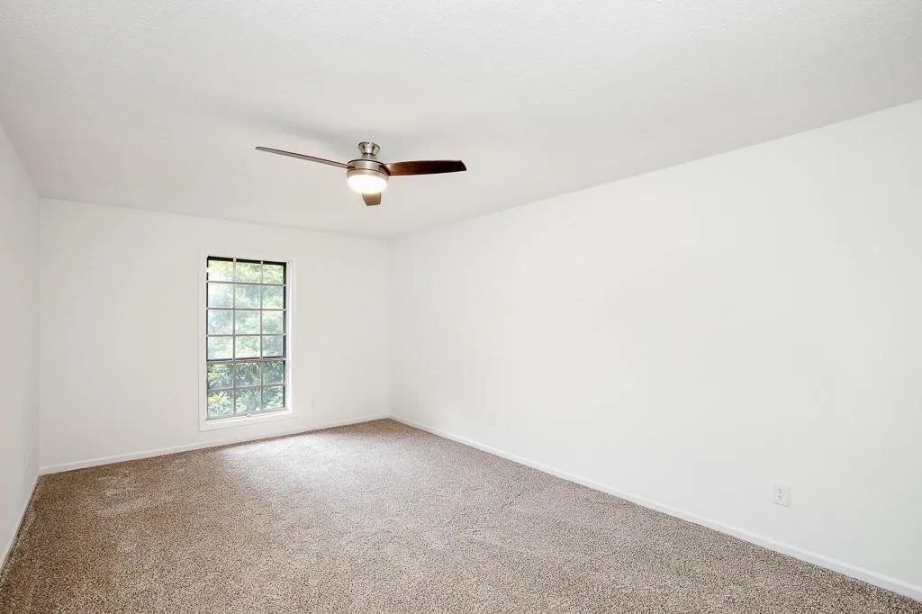 6851 Roswell Road Unit O-31, Sandy Springs, Georgia 30328, 2 Bedrooms Bedrooms, ,2 BathroomsBathrooms,Residential,Sold,6851 Roswell Road Unit O-31,6737039