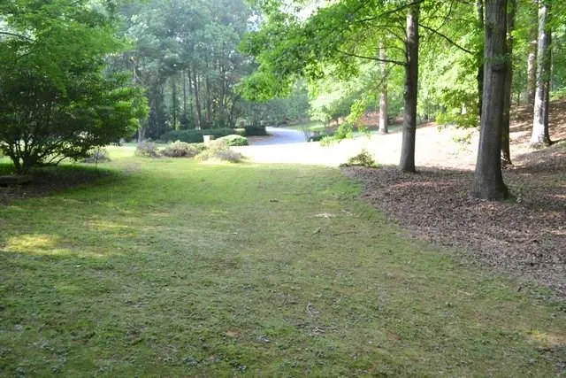 655 Bittersweet Trail, Sandy Springs, Georgia 30350, 5 Bedrooms Bedrooms, ,4 BathroomsBathrooms,Residential,Sold,655 Bittersweet Trail,5730887