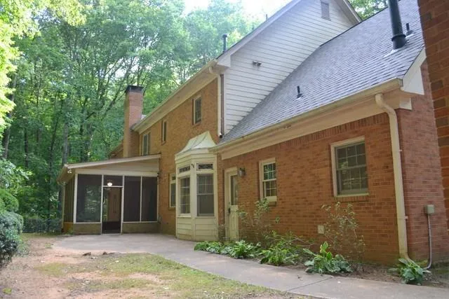 655 Bittersweet Trail, Sandy Springs, Georgia 30350, 5 Bedrooms Bedrooms, ,4 BathroomsBathrooms,Residential,Sold,655 Bittersweet Trail,5730887