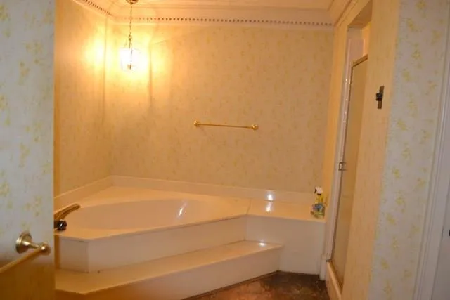 655 Bittersweet Trail, Sandy Springs, Georgia 30350, 5 Bedrooms Bedrooms, ,4 BathroomsBathrooms,Residential,Sold,655 Bittersweet Trail,5730887