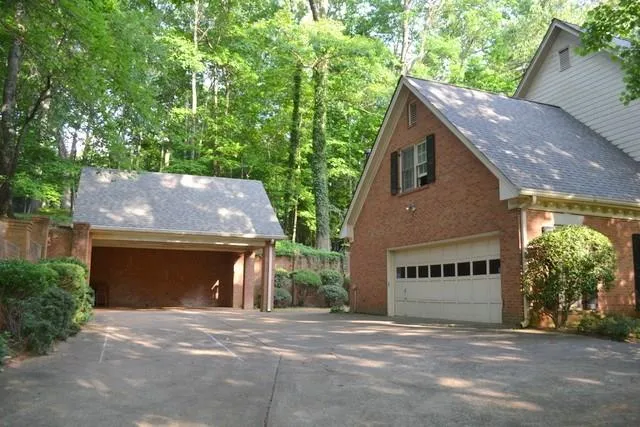 655 Bittersweet Trail, Sandy Springs, Georgia 30350, 5 Bedrooms Bedrooms, ,4 BathroomsBathrooms,Residential,Sold,655 Bittersweet Trail,5730887