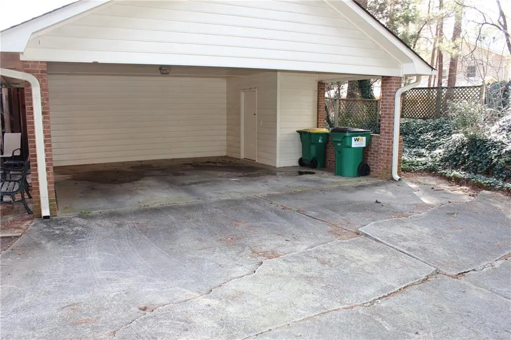 8930 Carroll Manor Drive Unit 8930, Sandy Springs, Georgia 30350, 2 Bedrooms Bedrooms, ,2 BathroomsBathrooms,Residential,Sold,8930 Carroll Manor Drive Unit 8930,5631130