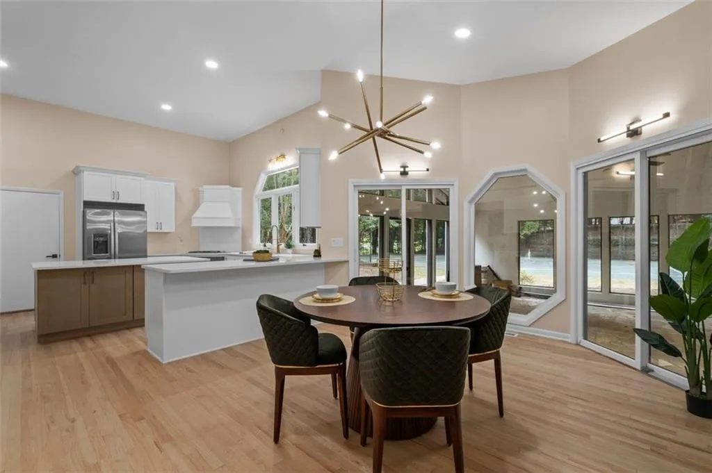 14 Ball Creek Way, Atlanta, Georgia 30350, 6 Bedrooms Bedrooms, ,5 BathroomsBathrooms,Residential,For Sale,14 Ball Creek Way,7630988