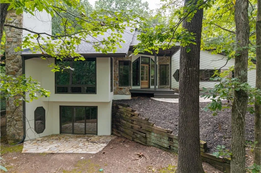 14 Ball Creek Way, Atlanta, Georgia 30350, 6 Bedrooms Bedrooms, ,5 BathroomsBathrooms,Residential,For Sale,14 Ball Creek Way,7630988