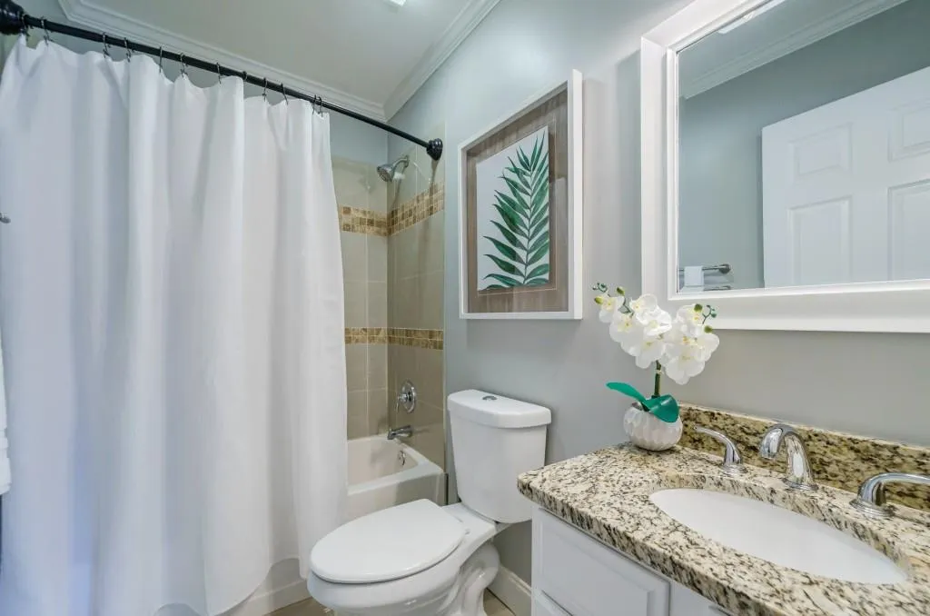 995 Lindbergh Drive, Atlanta, Georgia 30324, 3 Bedrooms Bedrooms, ,2 BathroomsBathrooms,Residential,For Sale,995 Lindbergh Drive,7643174