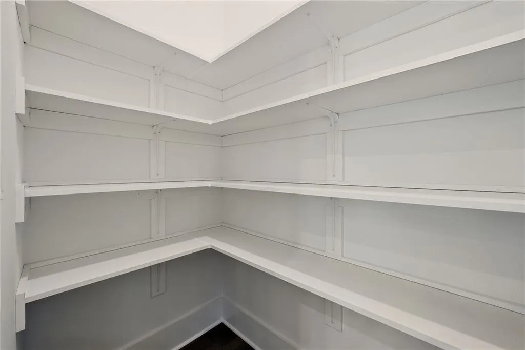 2150 Tidwell Lane Unit 5, Atlanta, Georgia 30318, 4 Bedrooms Bedrooms, ,3 BathroomsBathrooms,Residential,For Sale,2150 Tidwell Lane Unit 5,7576228