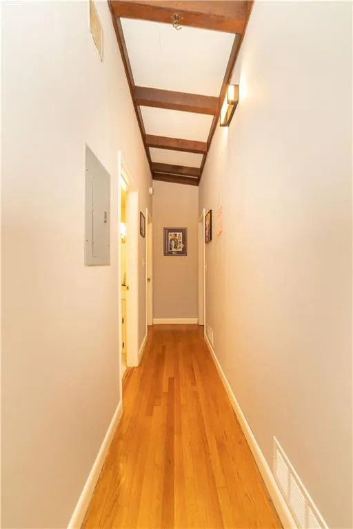 6880 Sunny Brook Lane, Atlanta, Georgia 30328, 3 Bedrooms Bedrooms, ,2 BathroomsBathrooms,Residential,Sold,6880 Sunny Brook Lane,7042159