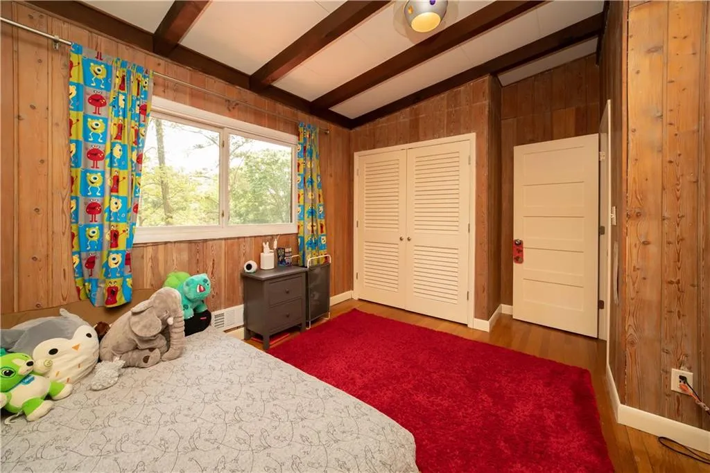 6880 Sunny Brook Lane, Atlanta, Georgia 30328, 3 Bedrooms Bedrooms, ,2 BathroomsBathrooms,Residential,Sold,6880 Sunny Brook Lane,7042159