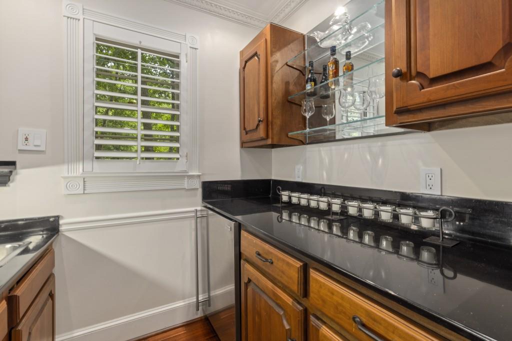 4 Paris Park Place, Sandy Springs, Georgia 30350, 3 Bedrooms Bedrooms, ,2 BathroomsBathrooms,Residential,Sold,4 Paris Park Place,7332045