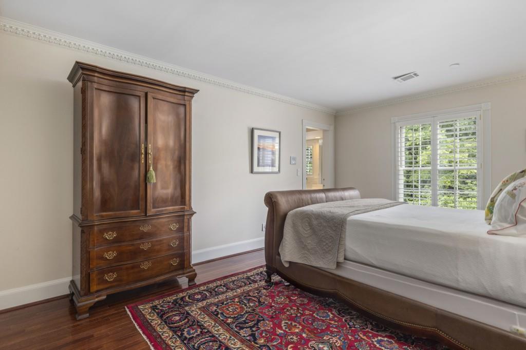 4 Paris Park Place, Sandy Springs, Georgia 30350, 3 Bedrooms Bedrooms, ,2 BathroomsBathrooms,Residential,Sold,4 Paris Park Place,7332045