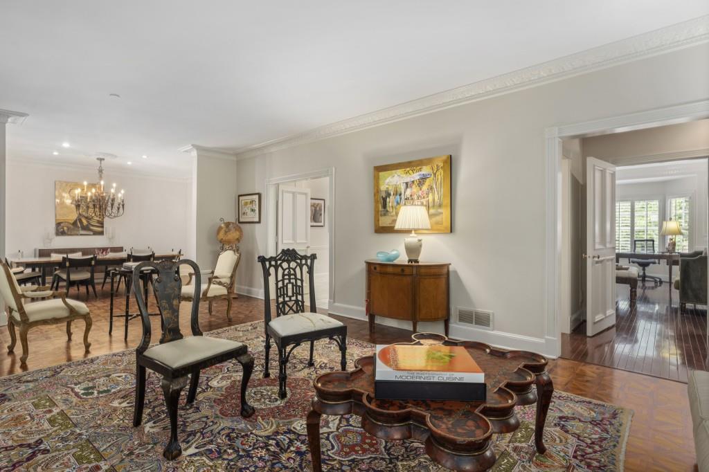 4 Paris Park Place, Sandy Springs, Georgia 30350, 3 Bedrooms Bedrooms, ,2 BathroomsBathrooms,Residential,Sold,4 Paris Park Place,7332045