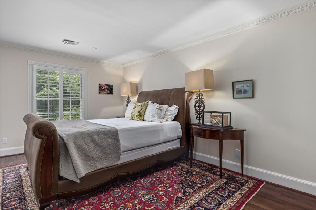 4 Paris Park Place, Sandy Springs, Georgia 30350, 3 Bedrooms Bedrooms, ,2 BathroomsBathrooms,Residential,Sold,4 Paris Park Place,7332045