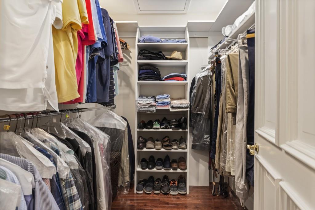 4 Paris Park Place, Sandy Springs, Georgia 30350, 3 Bedrooms Bedrooms, ,2 BathroomsBathrooms,Residential,Sold,4 Paris Park Place,7332045