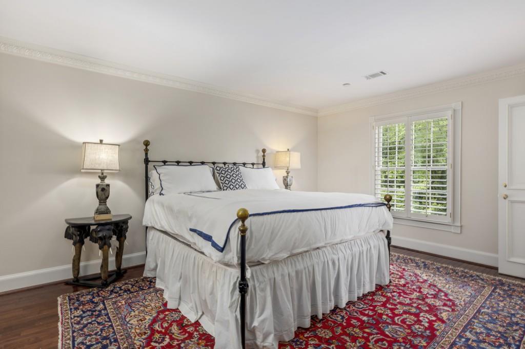 4 Paris Park Place, Sandy Springs, Georgia 30350, 3 Bedrooms Bedrooms, ,2 BathroomsBathrooms,Residential,Sold,4 Paris Park Place,7332045