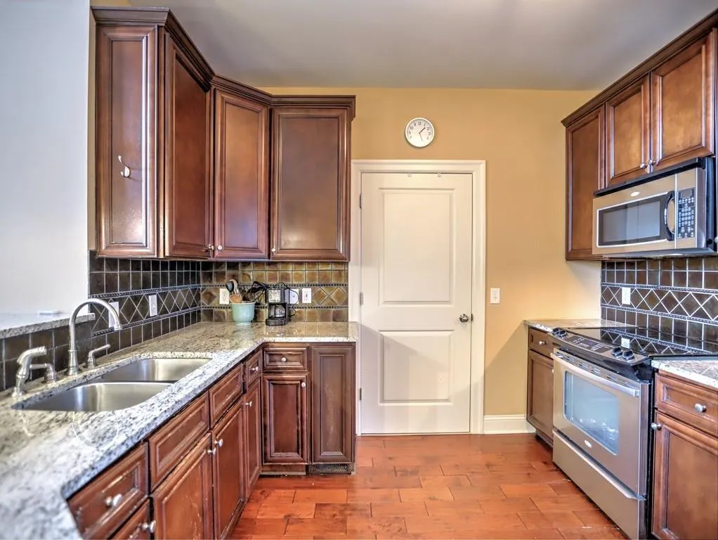 901 Abernathy Road Unit 6280, Sandy Springs, Georgia 30328, 2 Bedrooms Bedrooms, ,2 BathroomsBathrooms,Residential,Sold,901 Abernathy Road Unit 6280,6875450