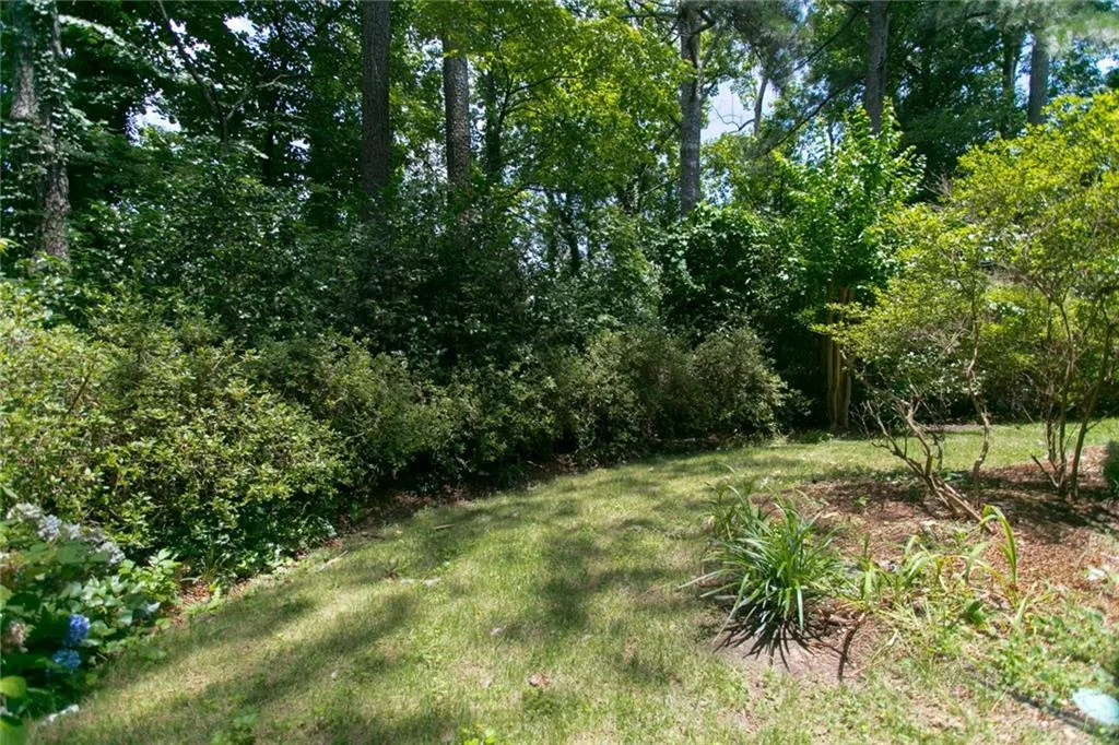 5607 Windy Ridge Drive, Sandy Springs, Georgia 30342, 4 Bedrooms Bedrooms, ,3 BathroomsBathrooms,Residential,Sold,5607 Windy Ridge Drive,6032170
